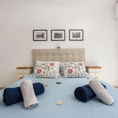 Marina Penthouse Faro Center Apartman Kültér fotó