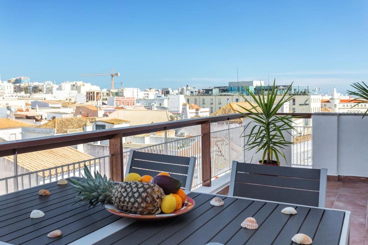 Marina Penthouse Faro Center Apartman Kültér fotó